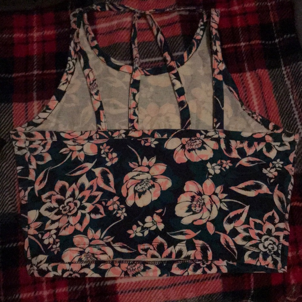 Tank top - Picture 2 of 5